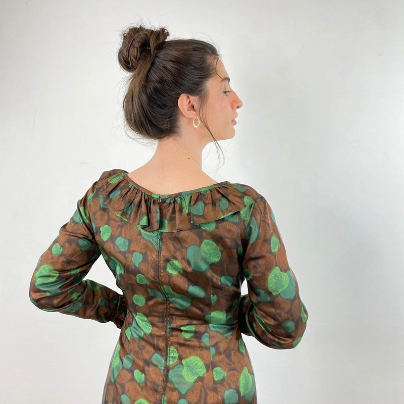  Back view of 1960s-70s Long Sleeved Sheath Dress Size Small/Medium sold at bohemevintage.com Montreal