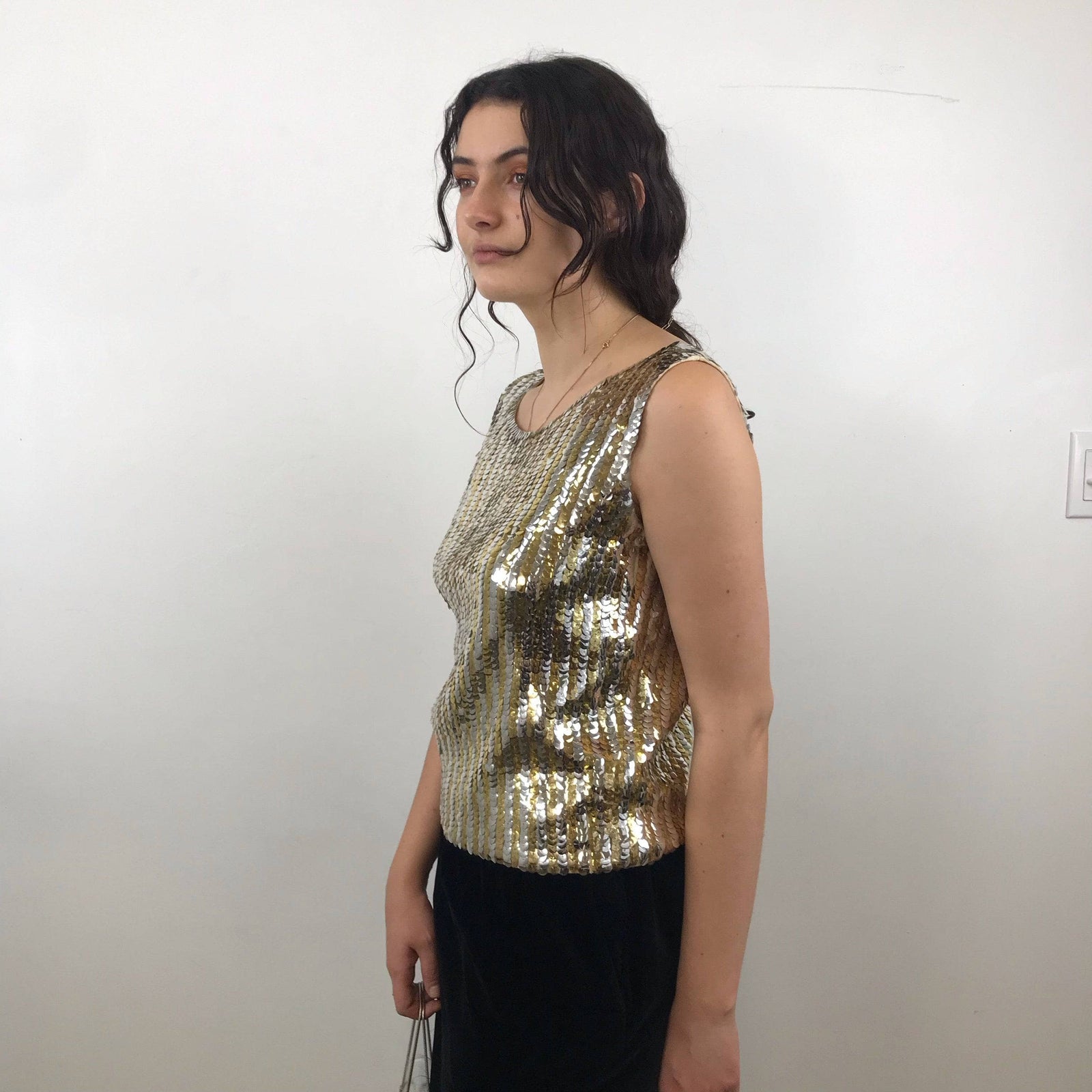 Gold sequin top canada hotsell