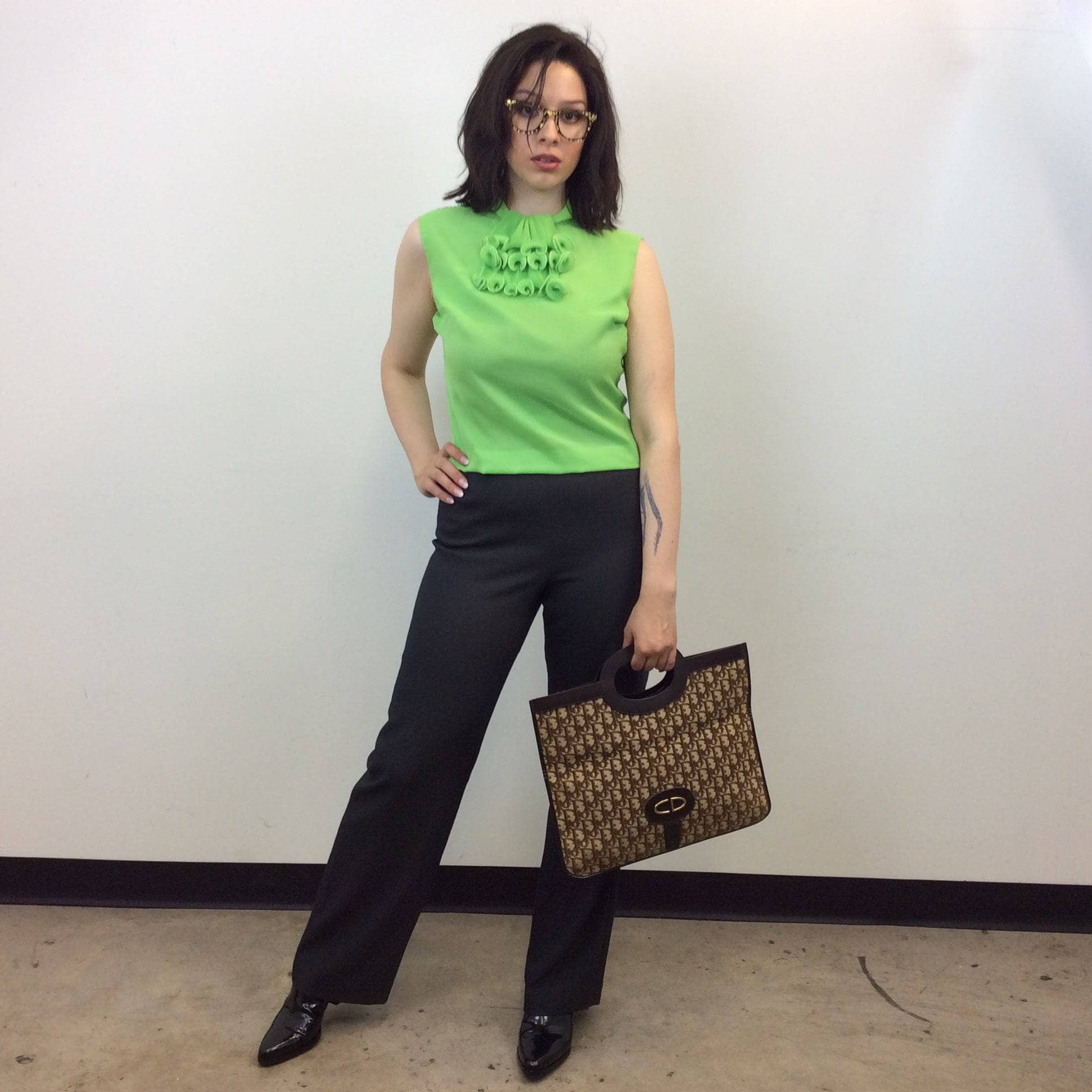 1960s Lime Green Sleeveless Cropped Blouse with Jabot Collar. Sold by bohemevintage.com Montréal