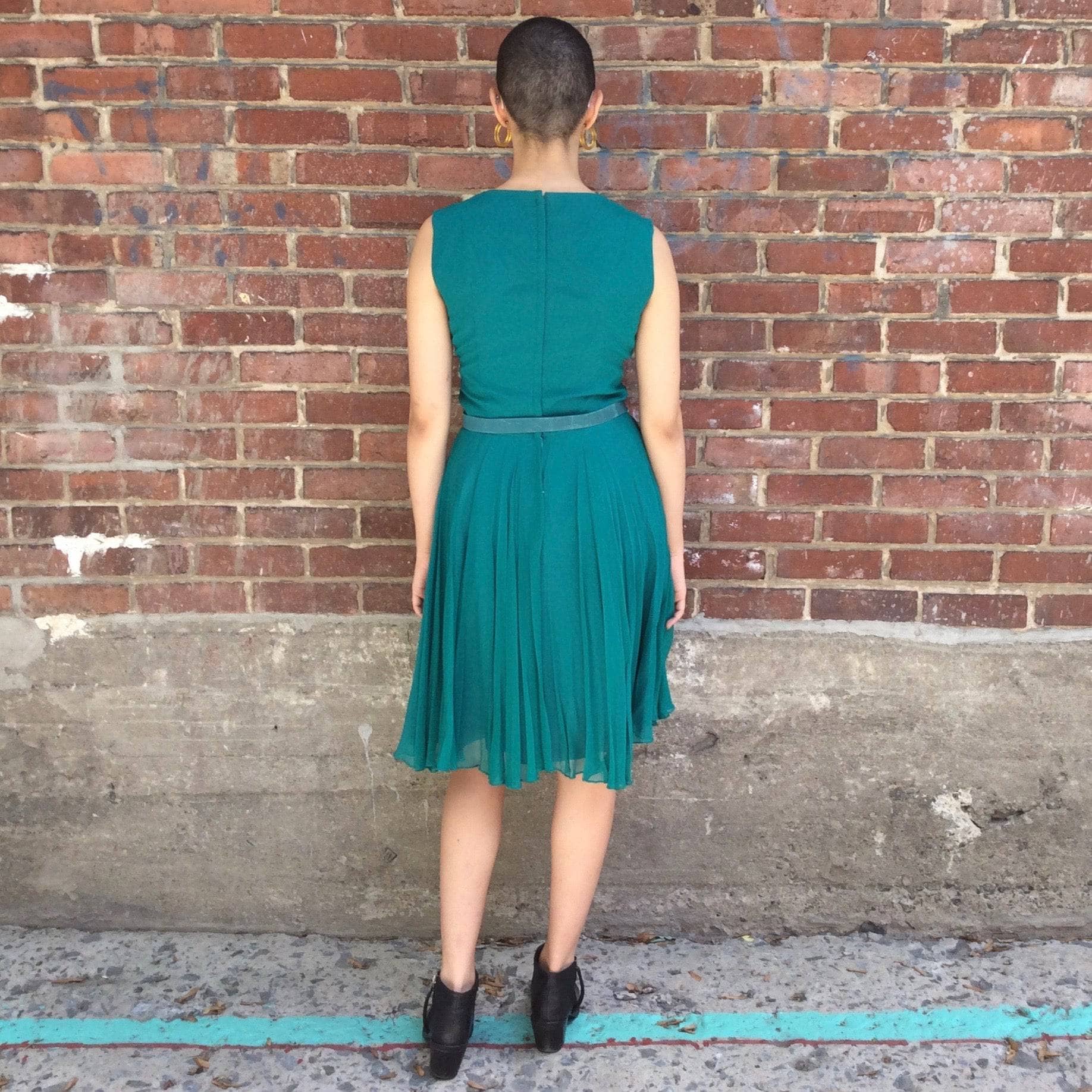 Back view of 1960s Teal Chiffon Cocktail Dress Size Small-Medium sold by bohemevntage.com Montréal