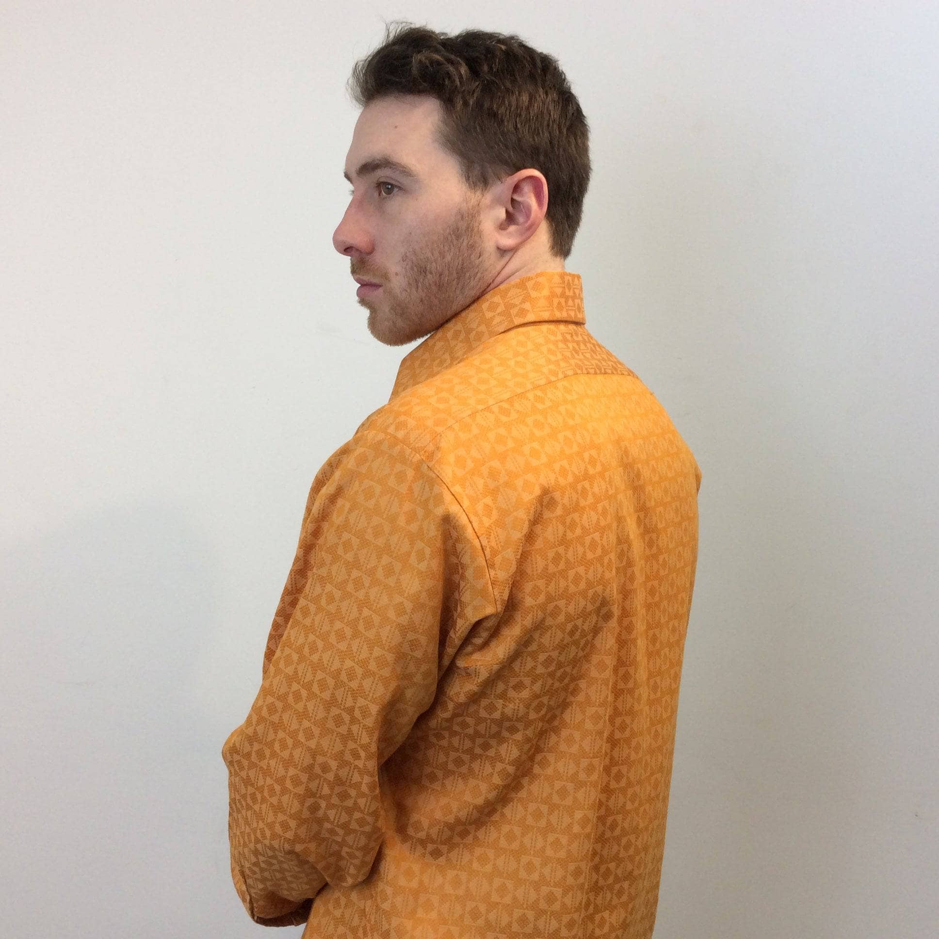 Side view of 1970s "Rael Brook Trimform" Men's Jacquard Shirt