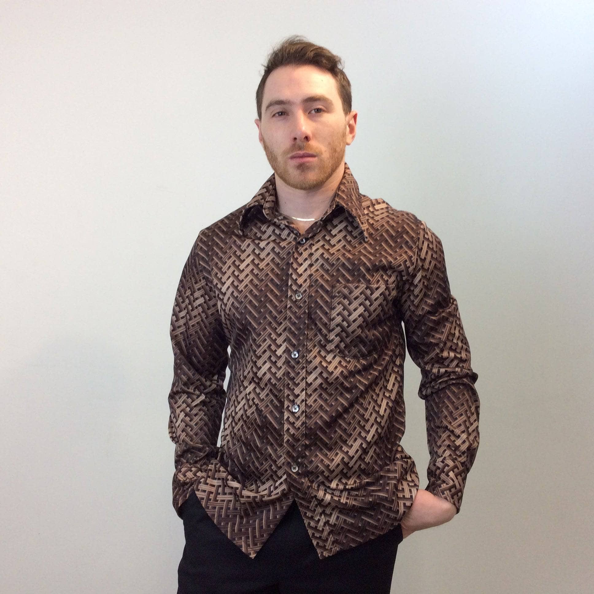1970s Men's Printed Polyester Shirt, sold by bohemevintage.com Montréal