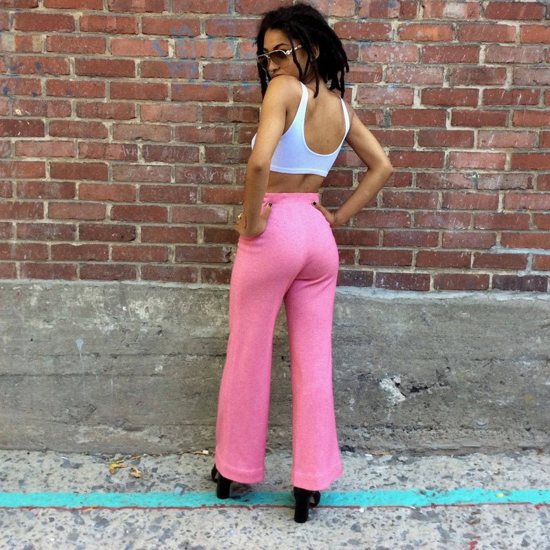 Back view of 1970s Pink High-Waisted Wide Leg Jersey Pants Size Extra Small/Small, sold by bohemevintage.com Montréal