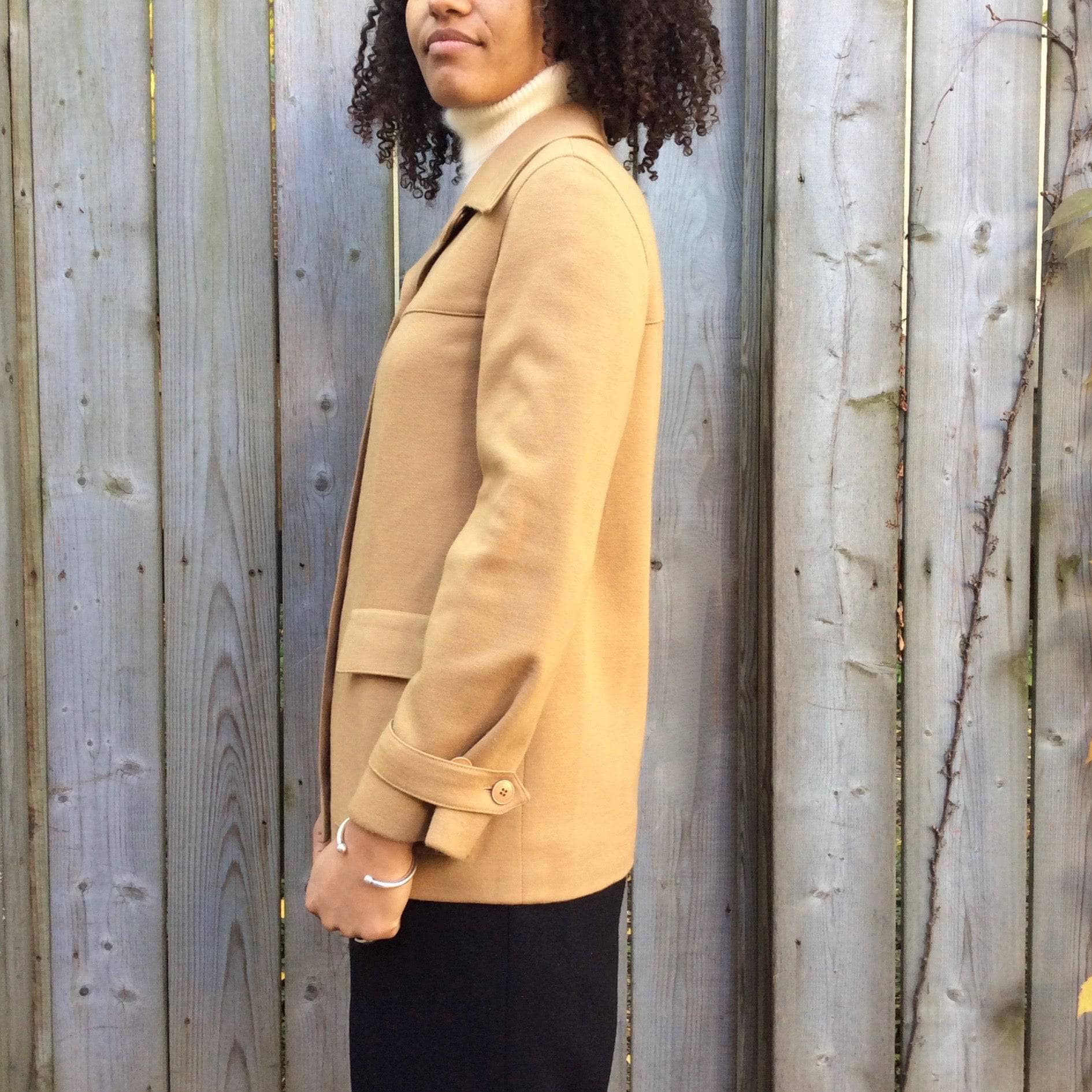 Side view of 1970s "Rodier Paris" Beige Wool Blazer, Sold by bohemevintage.com Montréal