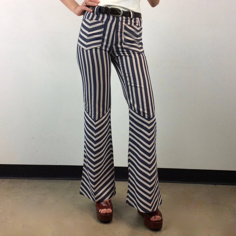 1970s Striped Bell Bottom Jeans Size X-Small / Small sold by bohemevintage.com Montreal