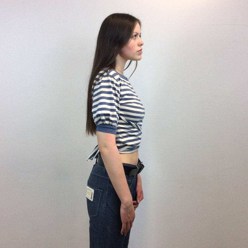 Side View of 1980s Byblos Cropped Short Sleeve Striped T-Shirt, sold by bohemevintage.com Montréal