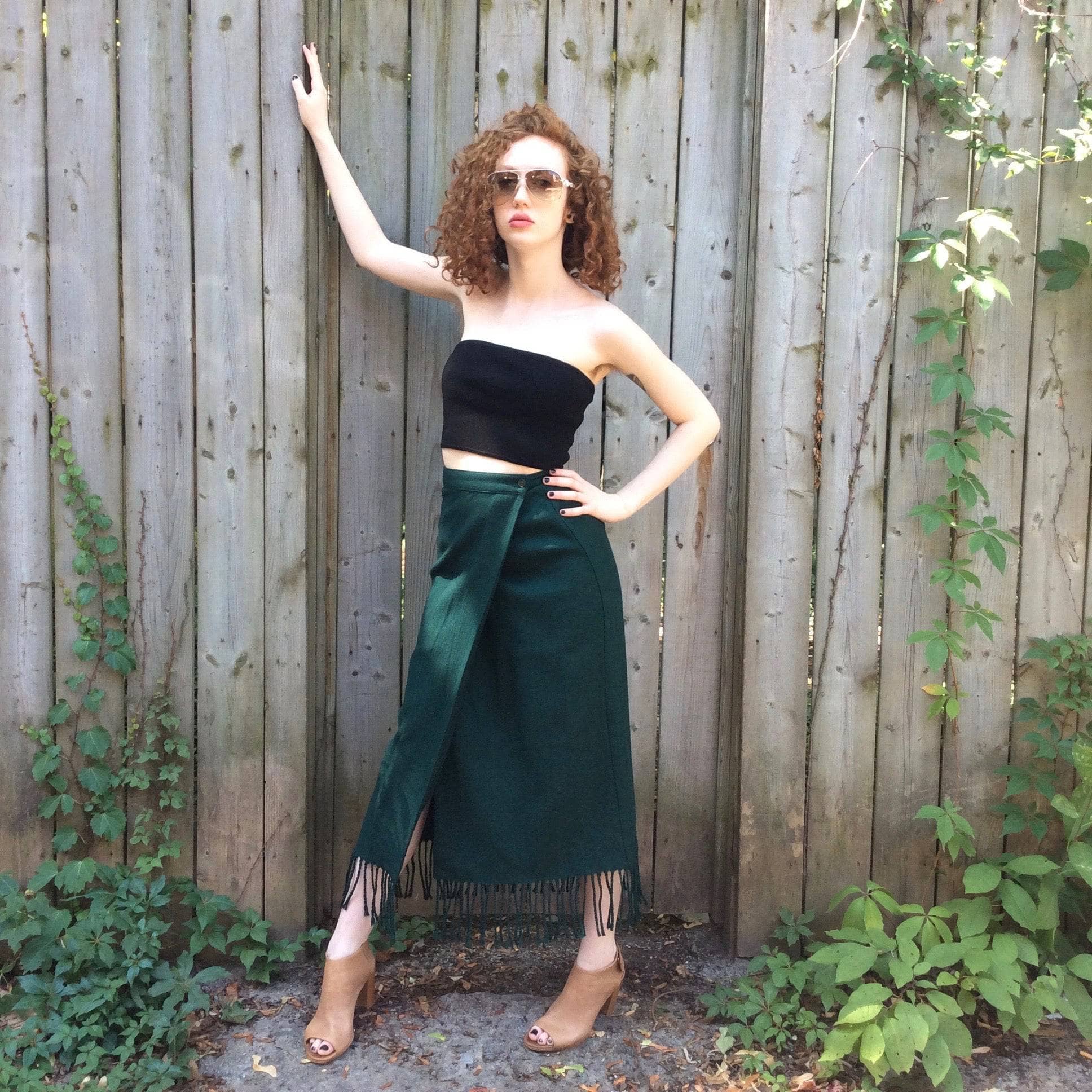 1980s "Benetton" High waist wrap fringe green Wool skirt, for sale at bohemevintage.com Montréal