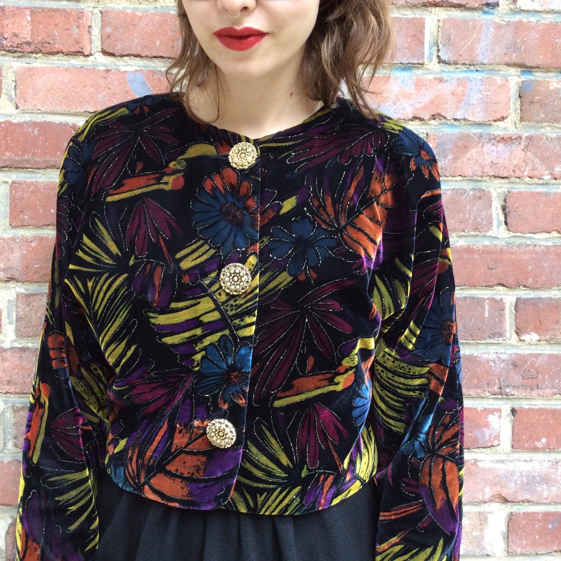 1980s Floral printed Velvet Cropped Blazer SOLD (by bohemevintage.com Montréal)