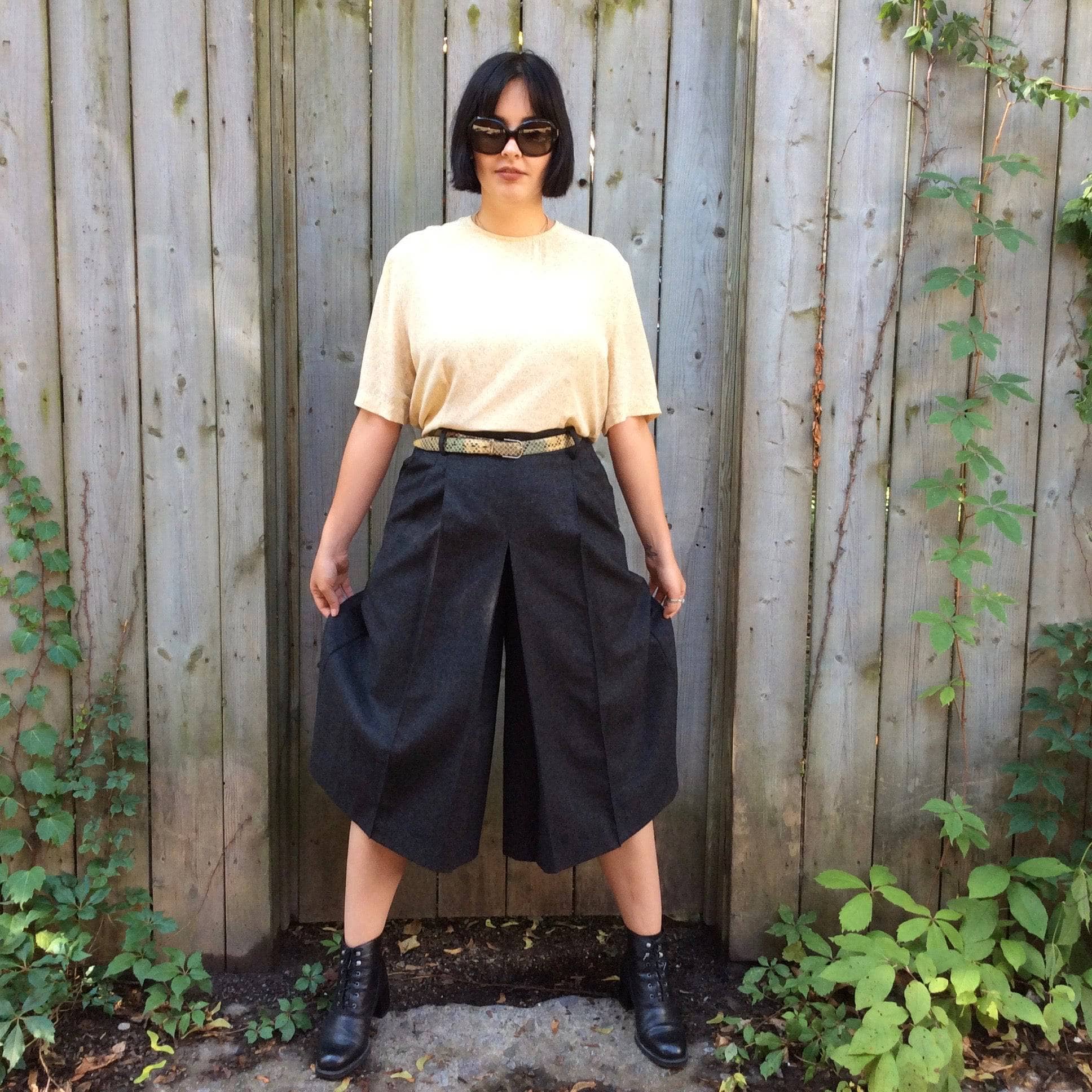 1980s High-Rise Box-Pleated Wool Culottes Medium | Bohème Vintage