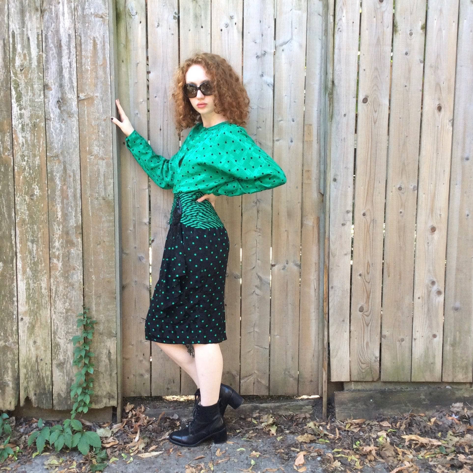 Side view of 1980s Long-Sleeve Polka-Dot Draped Silk Dress, for sale at bohemevintage.com Montréal