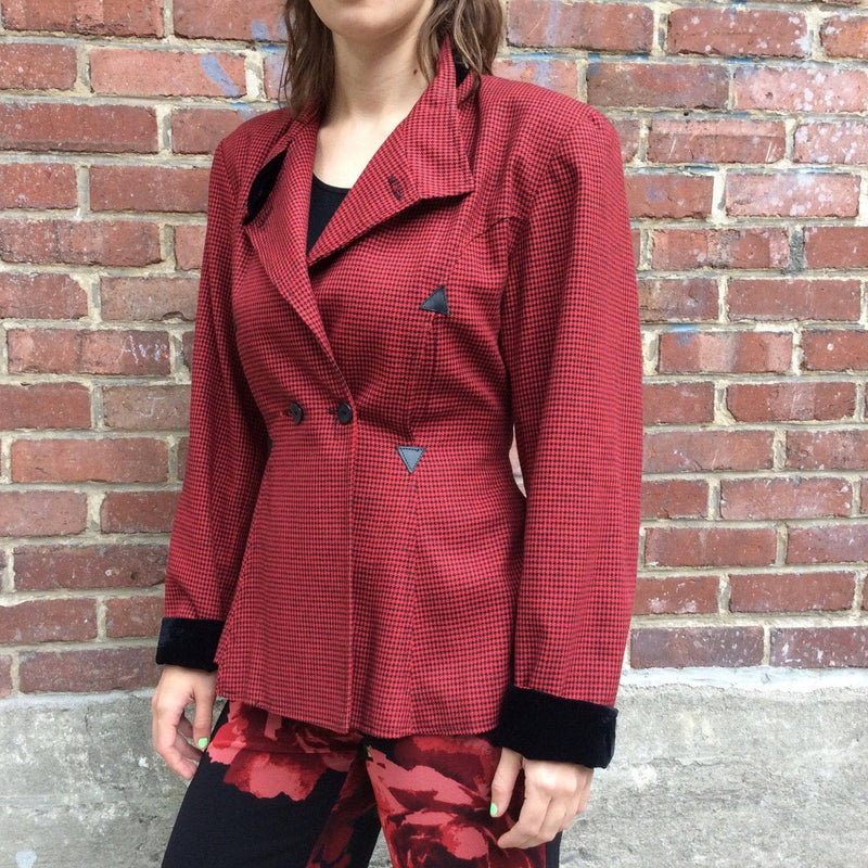 1980s Red Fitted Houndstooth Blazer Size Small brand Le Château, sold by bohemevintage.com Montreal