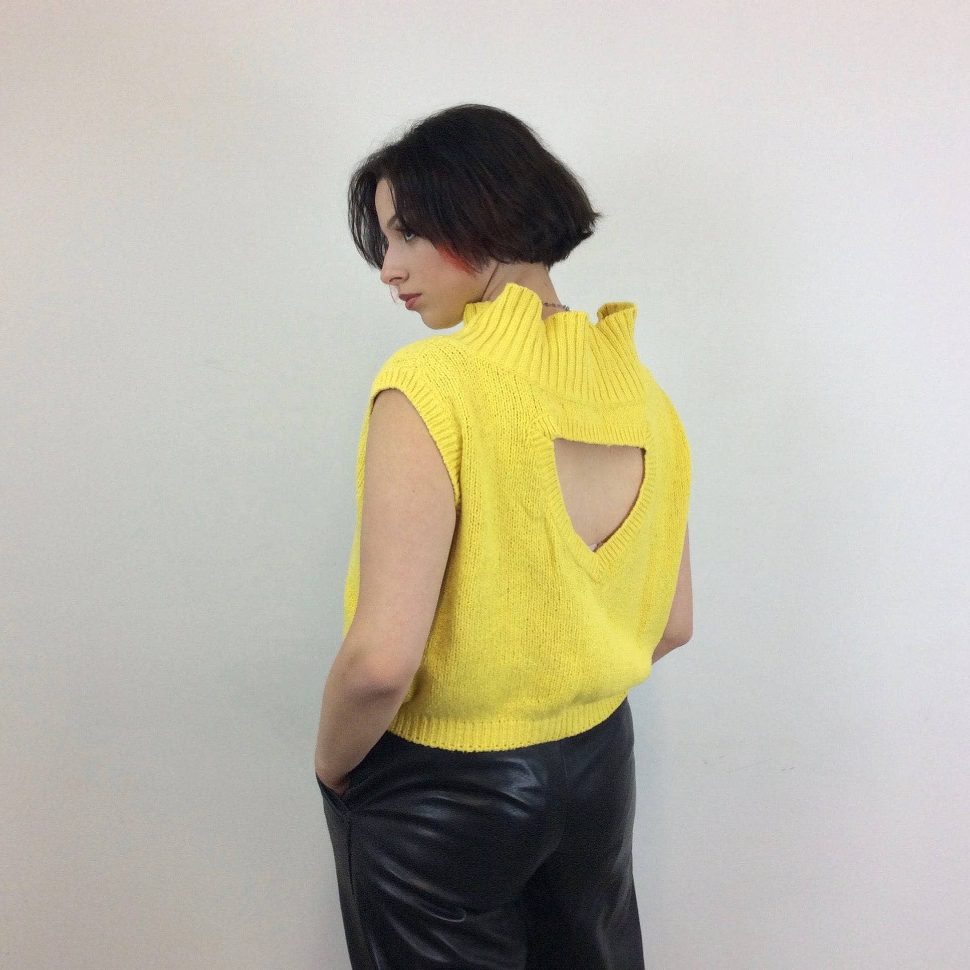 1980s Sleeveless Cropped Knitted Yellow Top with cut-out back , high collar, made in Italy, United Colors of Benetton