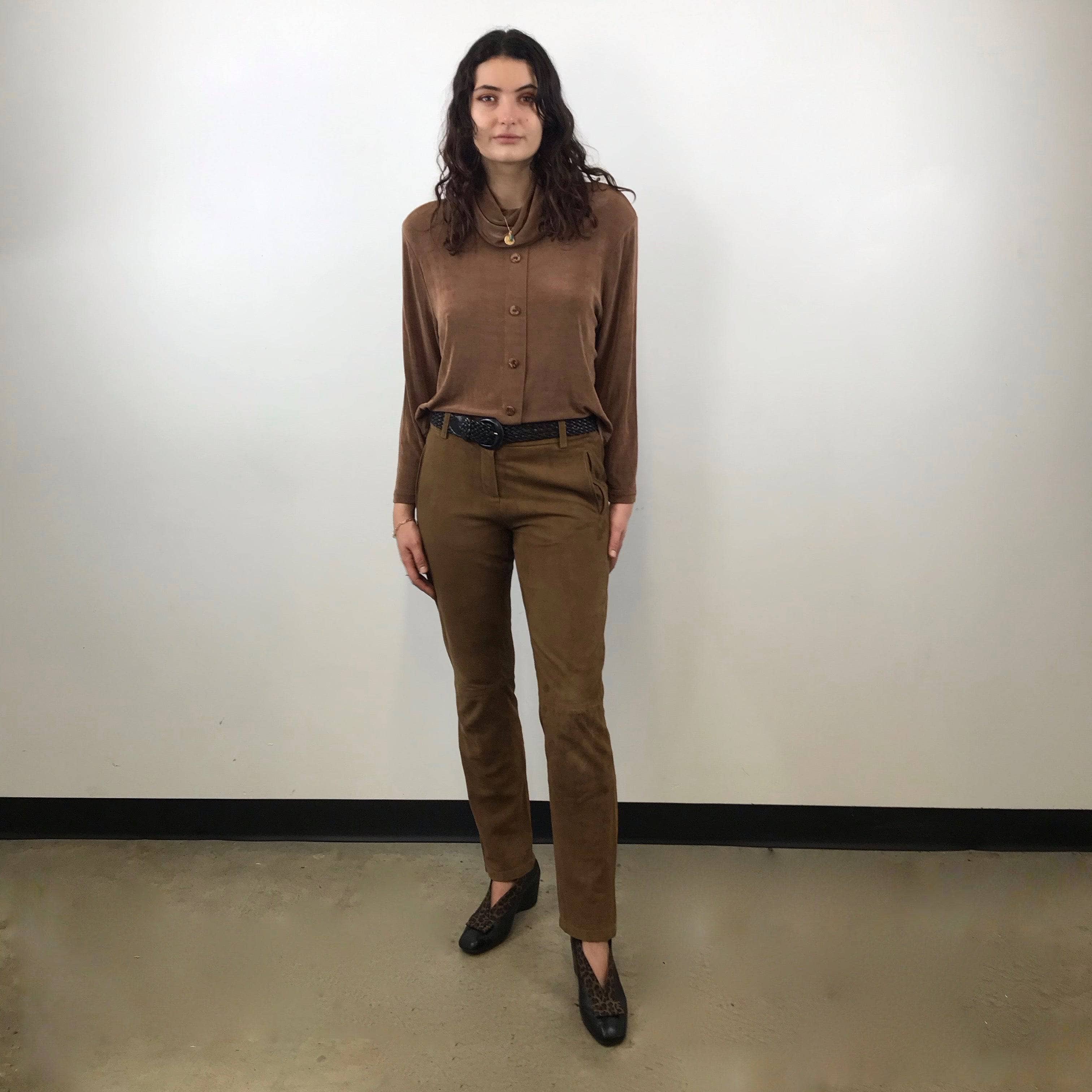 1990s-2000s Medium Rise Tan Soft Suede Pants size Medium, sold by bohemevintage.com Montréal