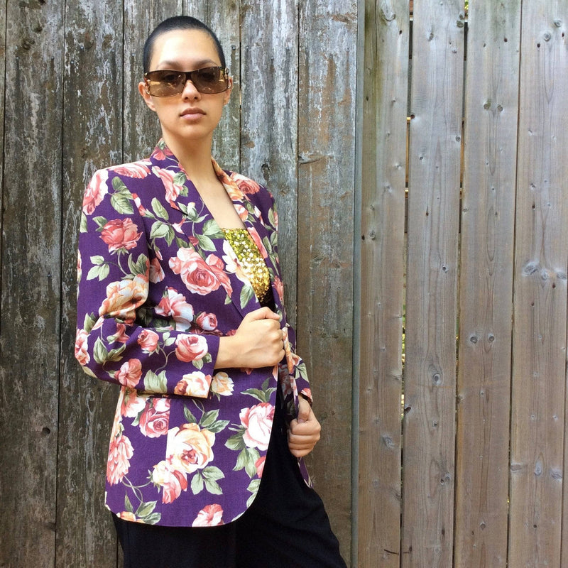Side View of 1990s Eggplant Colour Floral Print Blazer, sold by bohemevintage.com Montreal