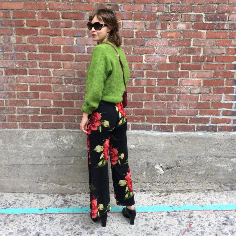Back View of 1990s High Waisted Bold Floral Print Palazzo Pants by Frank Lyman Sold at bohemevintrage.com Montrreal