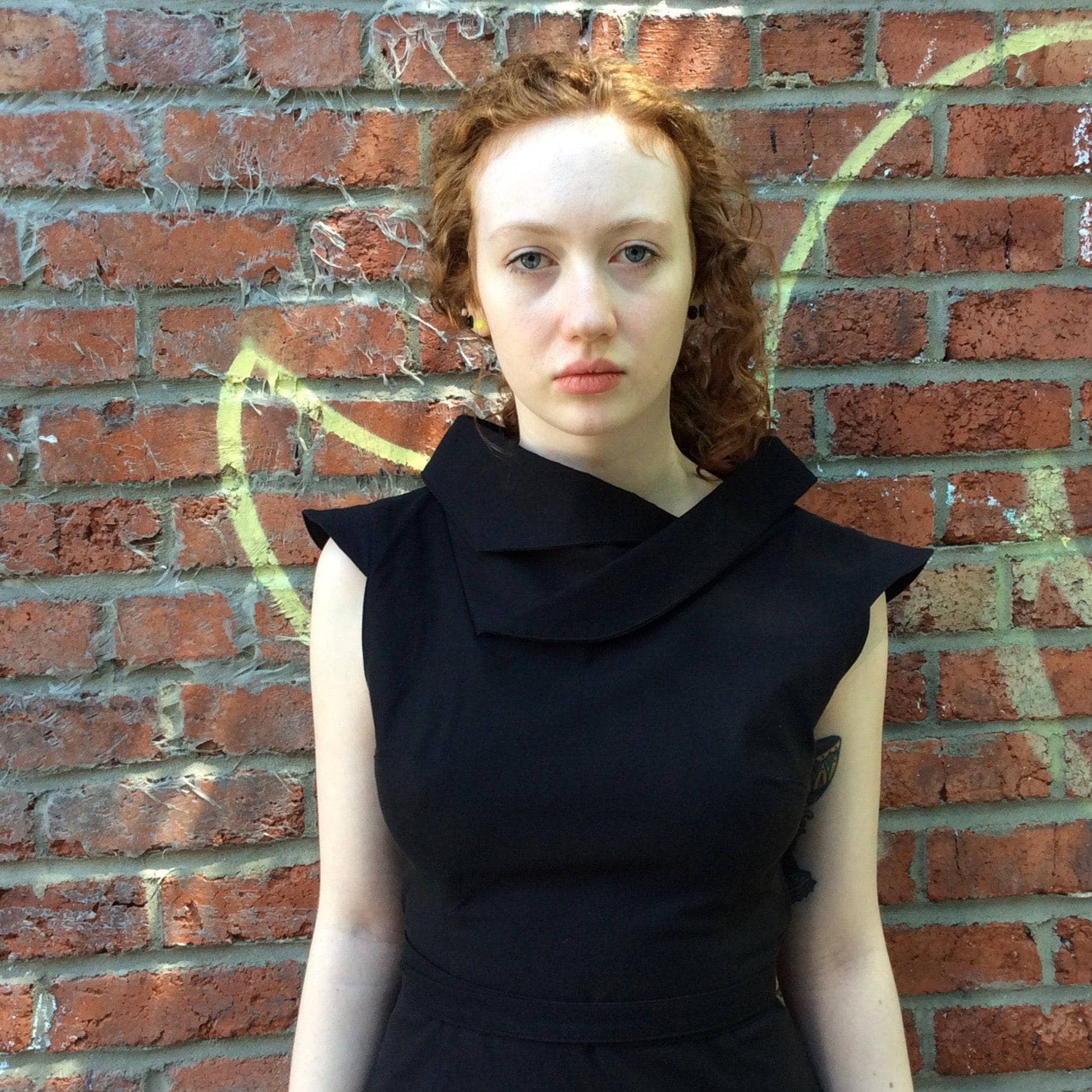 Upper View of 2000s "Kitchen ORANGE" Black sleeveless cocktail dress size Small/Medium, sold by bohemevintage.com Montreal