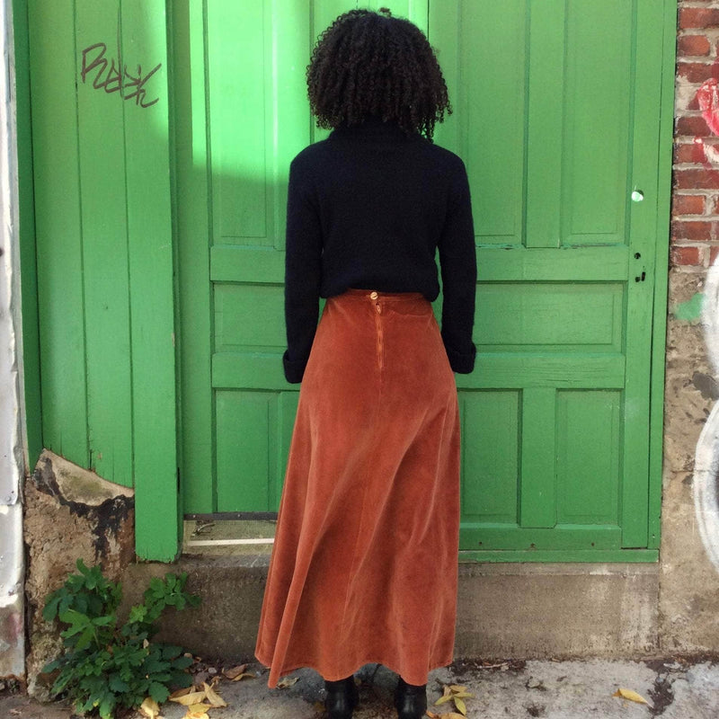 Back view of 1970s Brick Colour Maxi Velvet Skirt Small sold at bohemevintage.com Montreal