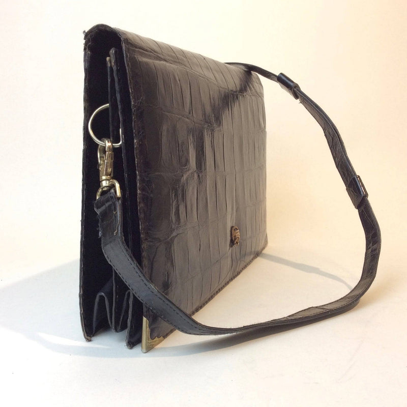 Side View Black Genuine Leather Shoulder Bag, sold by bohemevintage.com Montréal