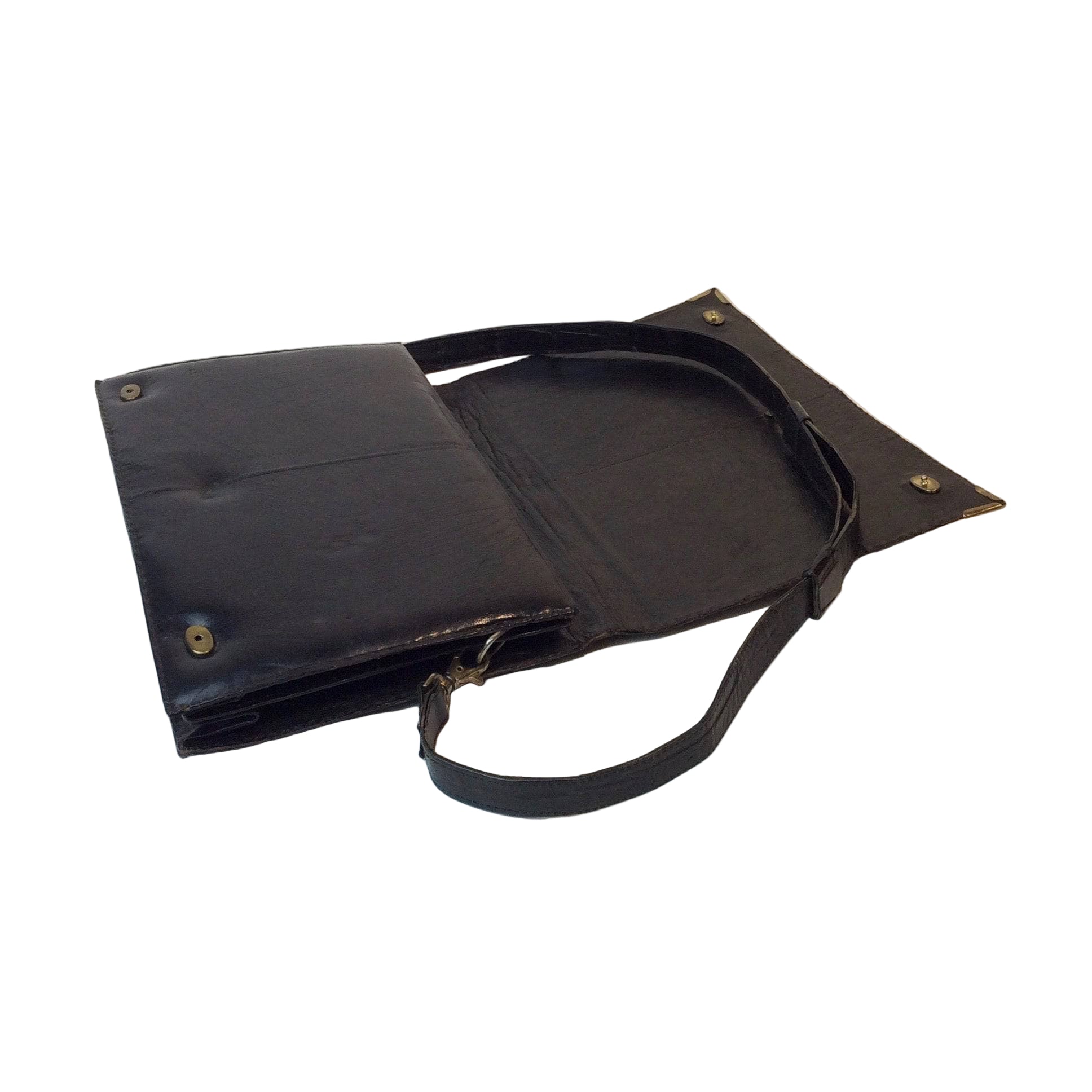 Open View of Black Genuine Leather Shoulder Bag, sold by bohemevintage.com Montréal