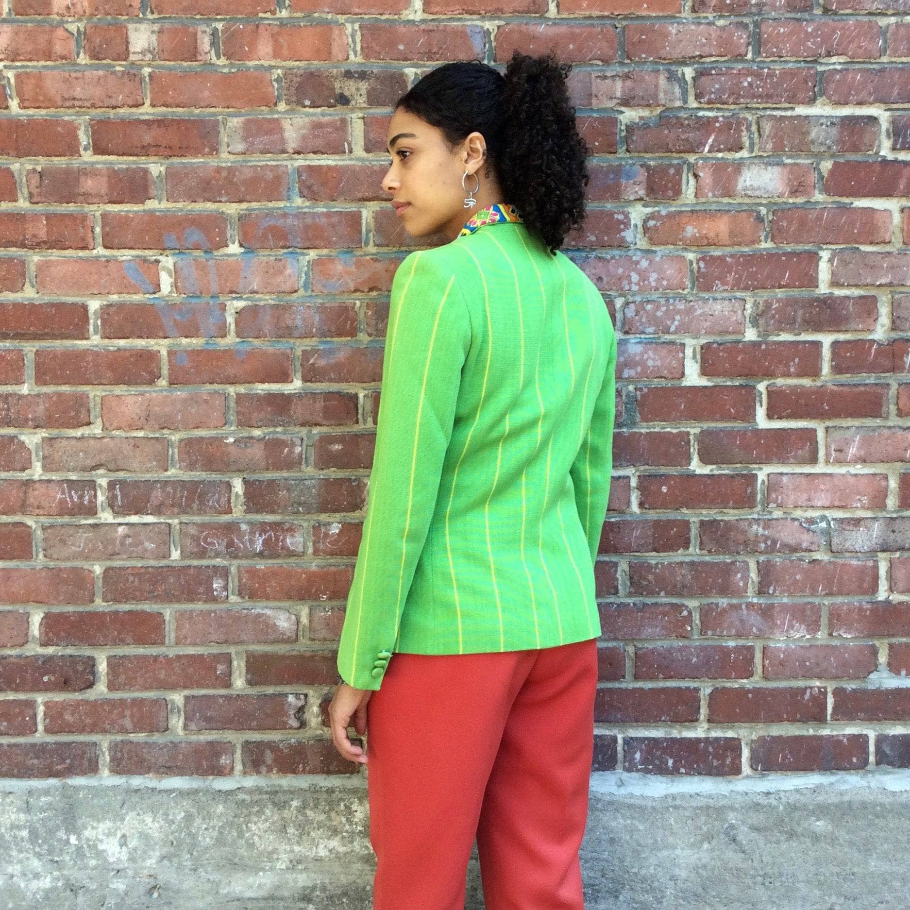 Back View of Embroidered Collar Lime Green Blazer size Medium, sold by bohemevintage.com Montréal